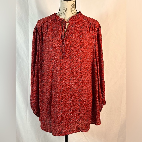 Carolina Belle Red Boxy Blouse with Mandarin Collar ♥️ - Picture 3 of 10